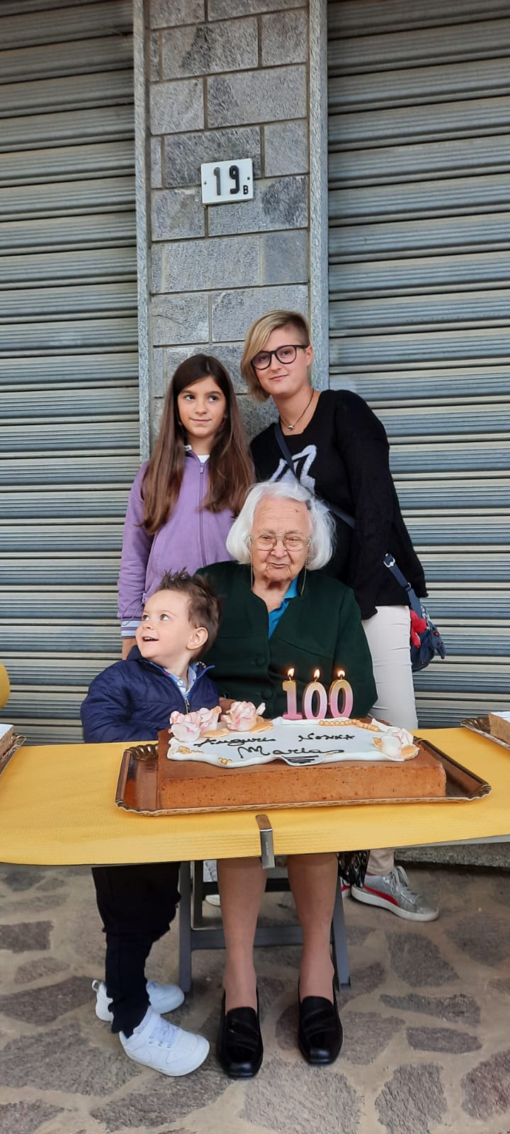 Buon compleanno nonna Maria a cura di Claudio Gallini